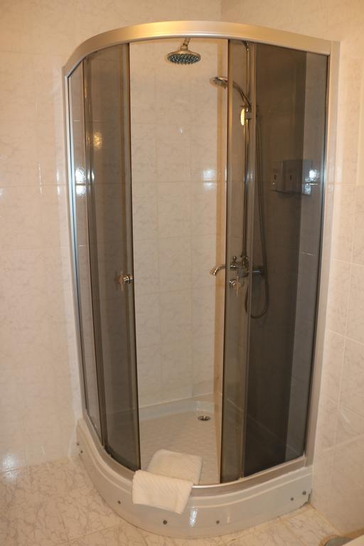 Aktau Hotel Eksteriør bilde