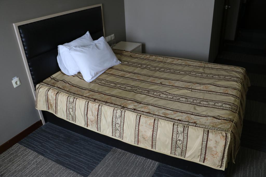 Aktau Hotel Eksteriør bilde