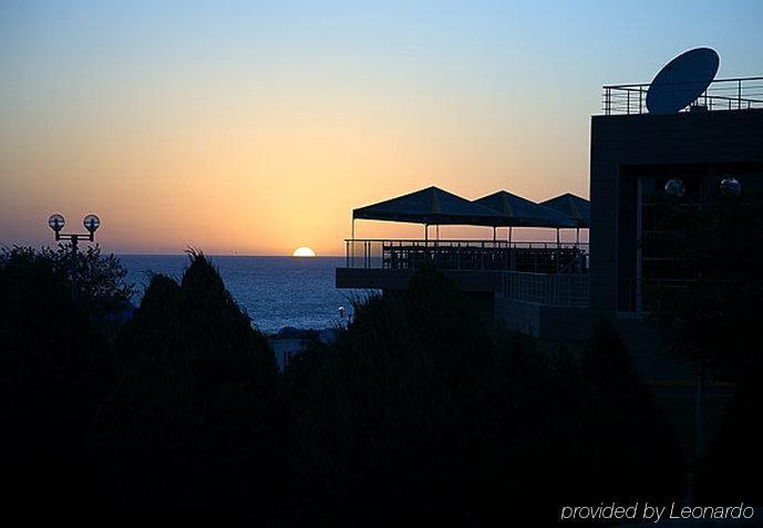 Aktau Hotel Eksteriør bilde