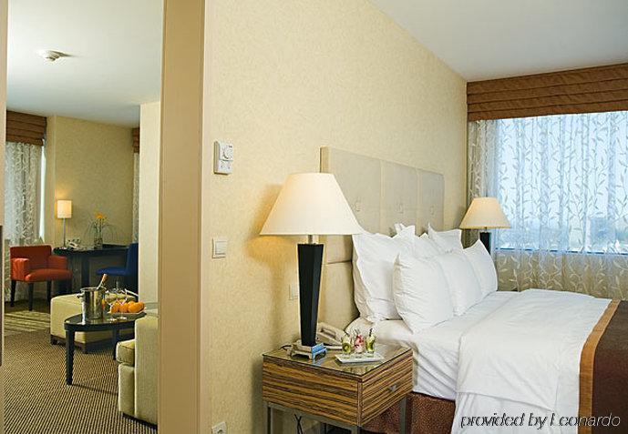 Aktau Hotel Eksteriør bilde