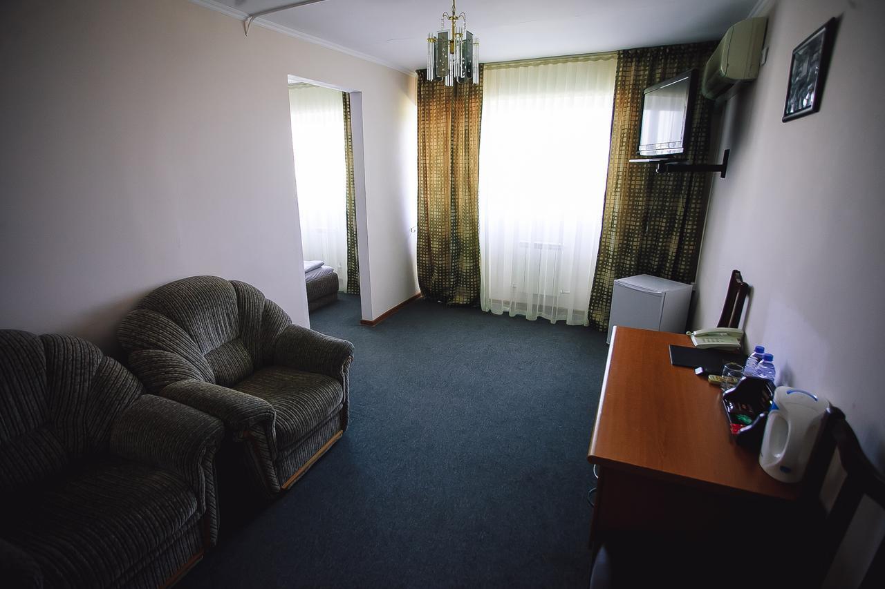Aktau Hotel Eksteriør bilde