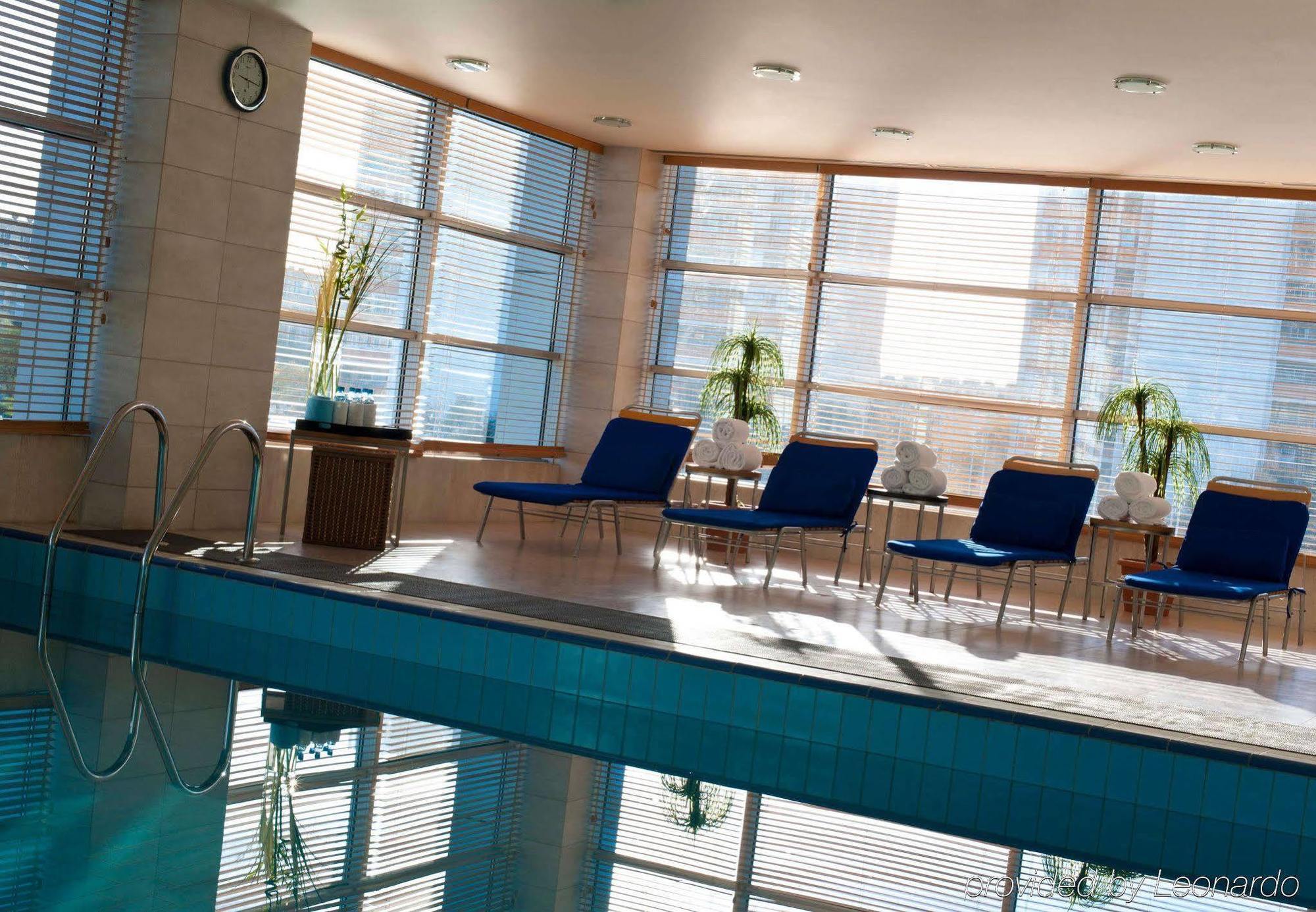 Aktau Hotel Eksteriør bilde